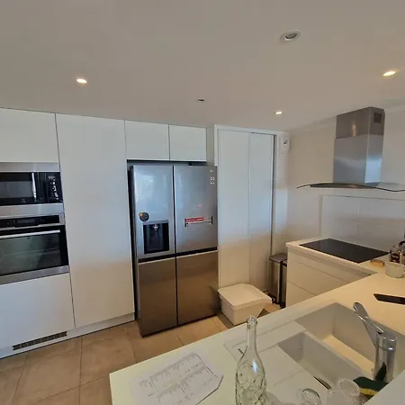 Appartement Climatise 2 Avec Terrasse Et Cuisine Equipee - Fr-1-100-344 Cavalaire-sur-Mer